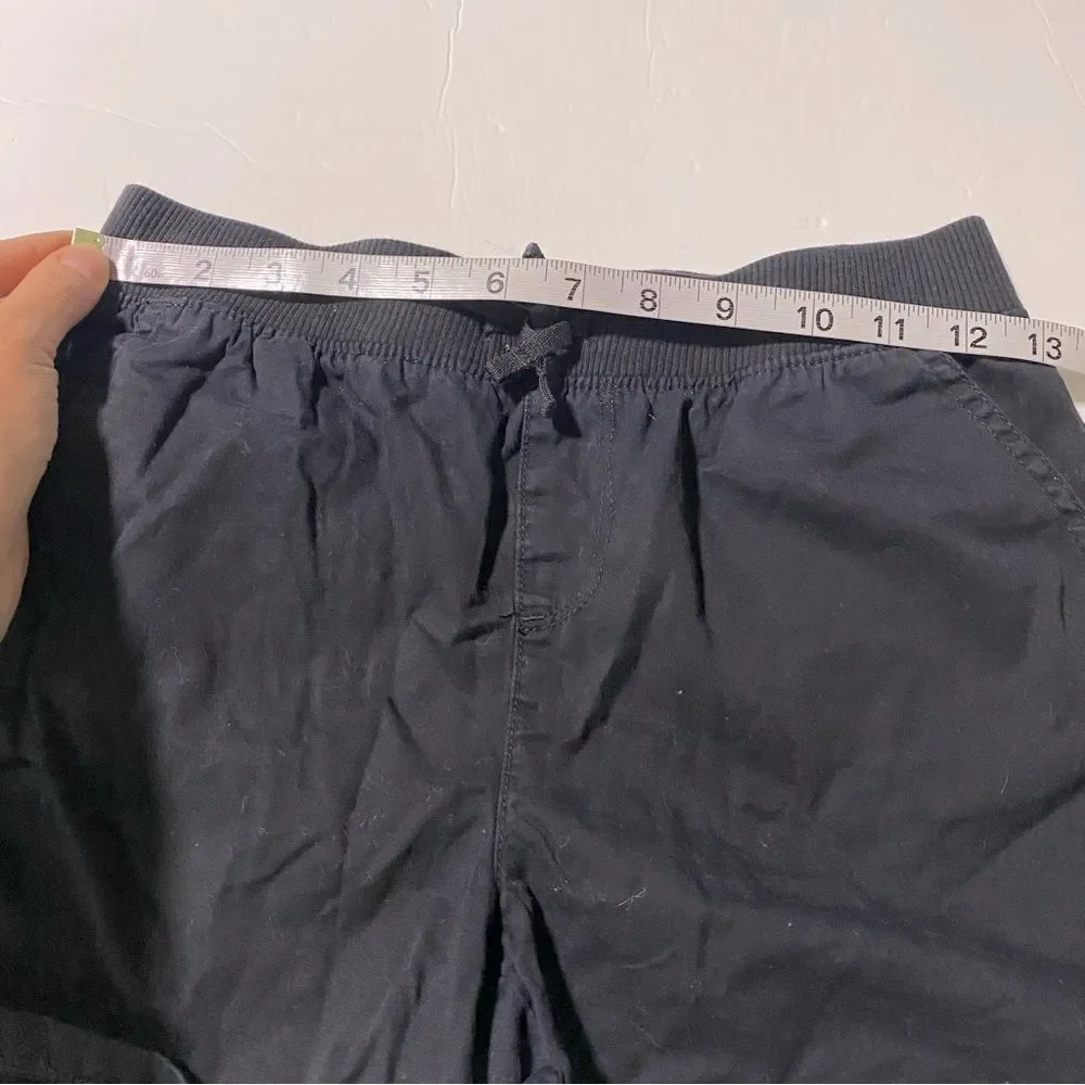 Children’s Place black pull on khaki shorts pockets that 8